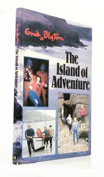 The Island of Adventure (Colour Illustrated Edition)