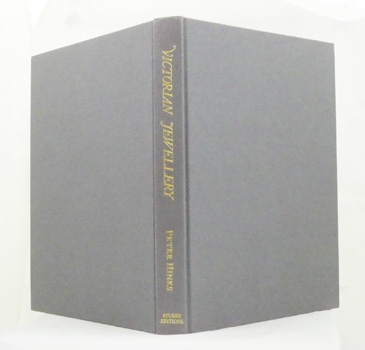 Victorian Jewellery. A Complete Compendium of over four thousand pieces of Jewellery